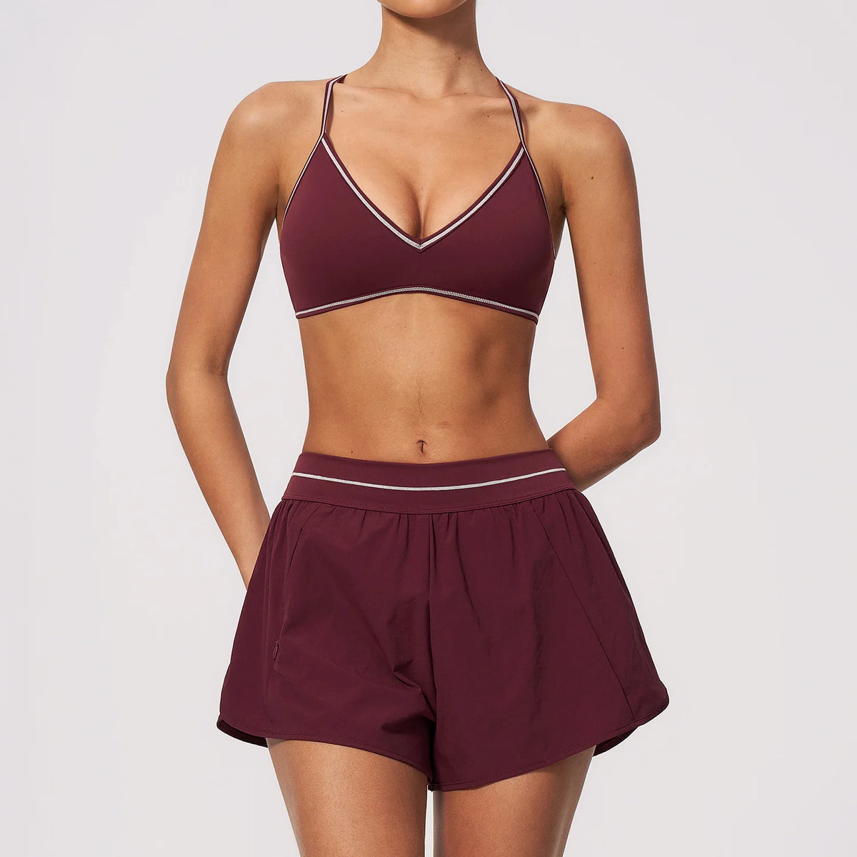 Women 2Pcs Activewear Set V Back Contrast Piping Shorts with Built in Liner and V Neck Crop Top for Gym Tennis Yoga Sportswear