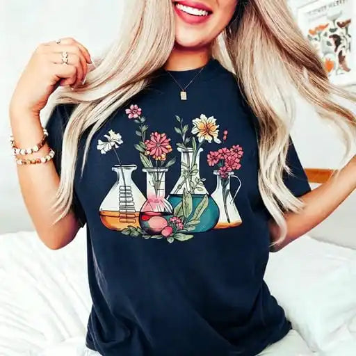 Women Vintage Oversize Cotton Round Neck Shirt Laboratory Shirt Floral Beakers Chemistry Lab Scientist Gift Biology Teacher Tee