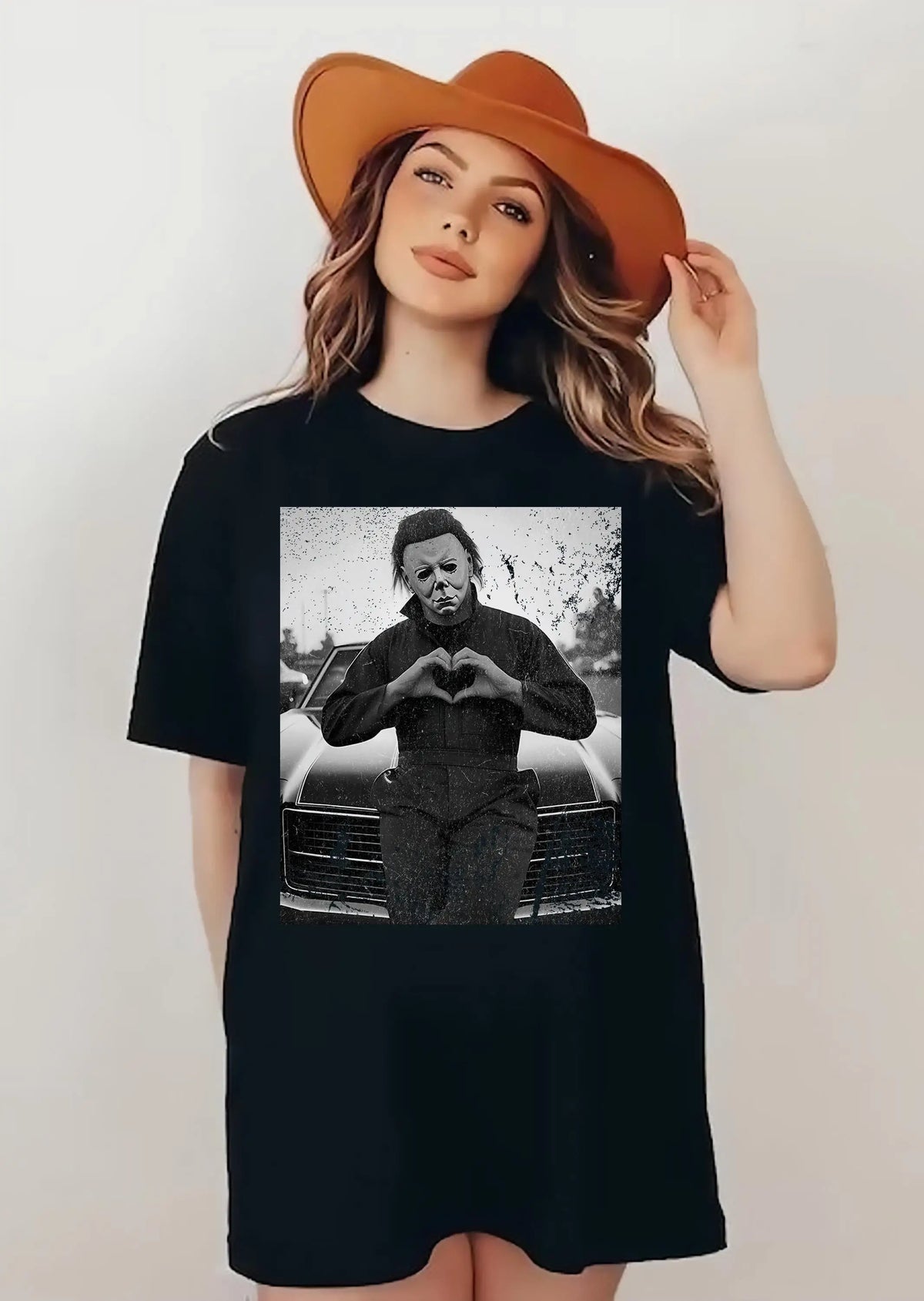 Distressed Michael Myers Heart Hands Vintage Halloween Shirt Retro Horror Movie Shirt Friday The 13th Stickers Comfort Colors