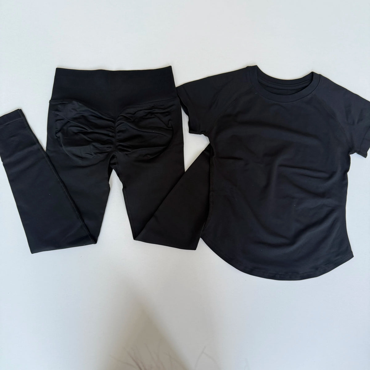 2 Pcs Sports Gym Sets Short Sleeve Seamless Yoga Clothing Fitness Set Women Workout Running Sports Pants Leggings Suit
