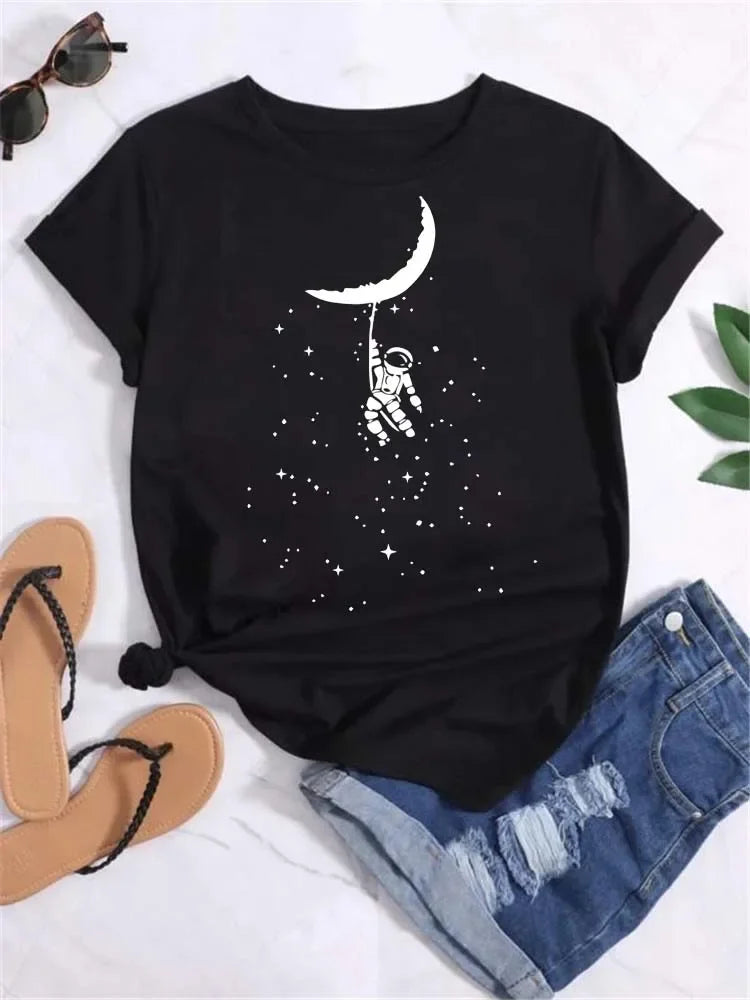 T Shirt Women Moon Planet Print Fashion Tee Shirts Casual Round Neck Short Sleeve Streetwear Female T-Shirt Vintage Tops