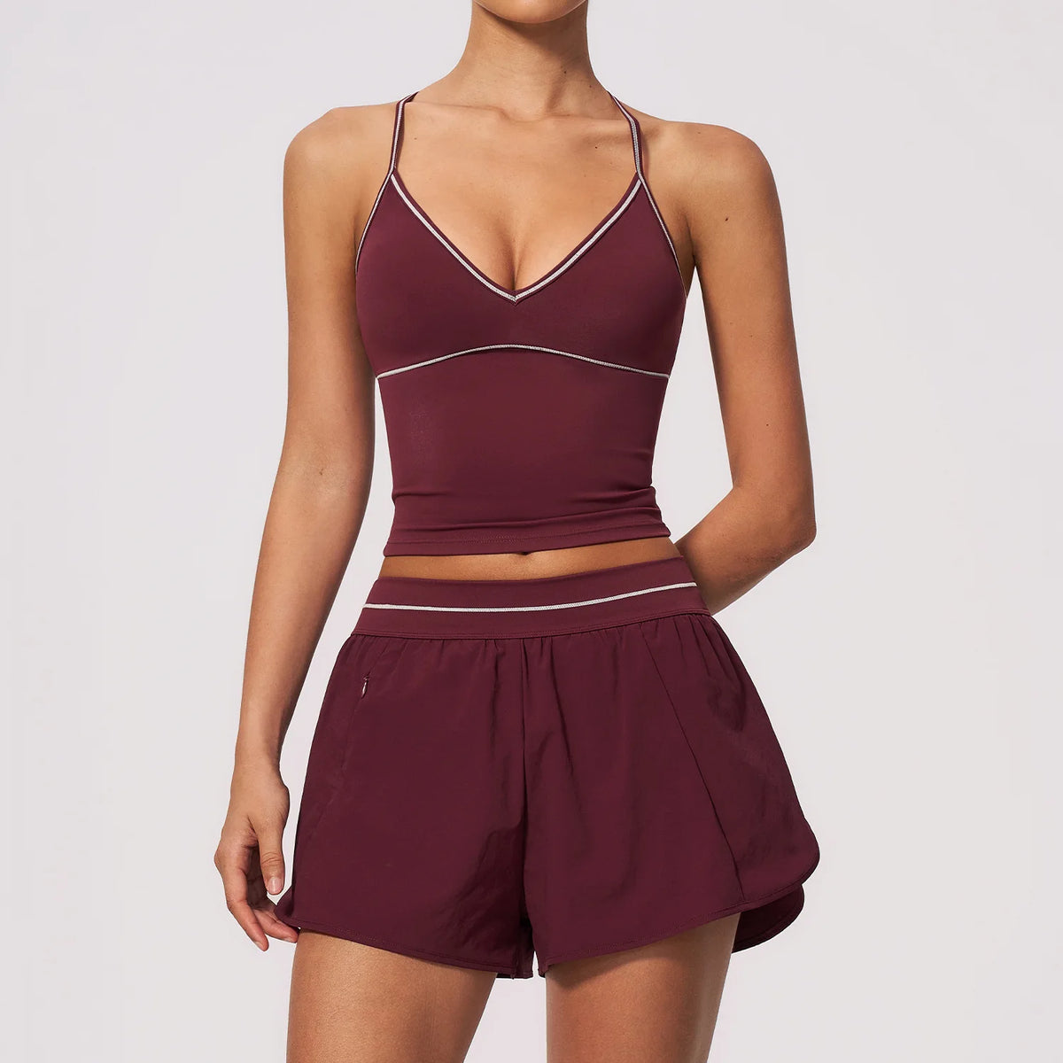 Women 2Pcs Activewear Set V Back Contrast Piping Shorts with Built in Liner and V Neck Crop Top for Gym Tennis Yoga Sportswear