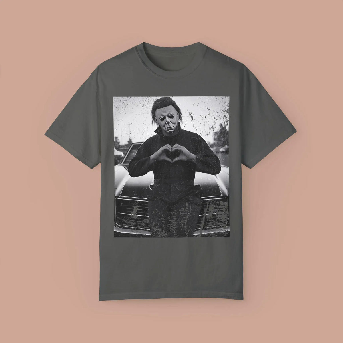 Distressed Michael Myers Heart Hands Vintage Halloween Shirt Retro Horror Movie Shirt Friday The 13th Stickers Comfort Colors
