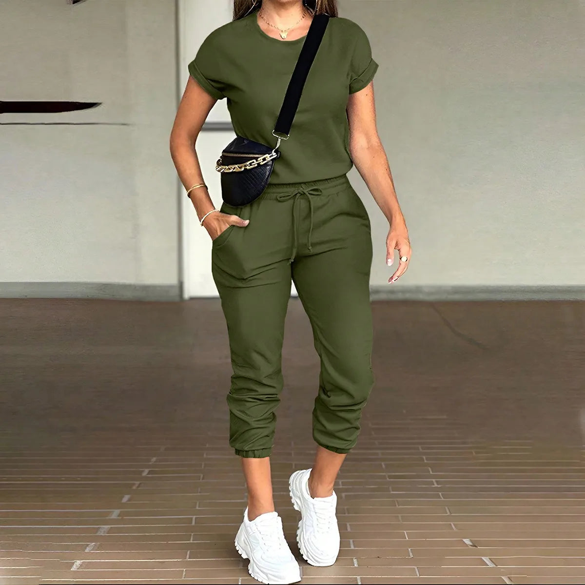 Sports Two-piece Set For Women Summer Fashion Comfortable Casual Solid Color Round Neck Short-sleeved Top And Elastic Pants Set
